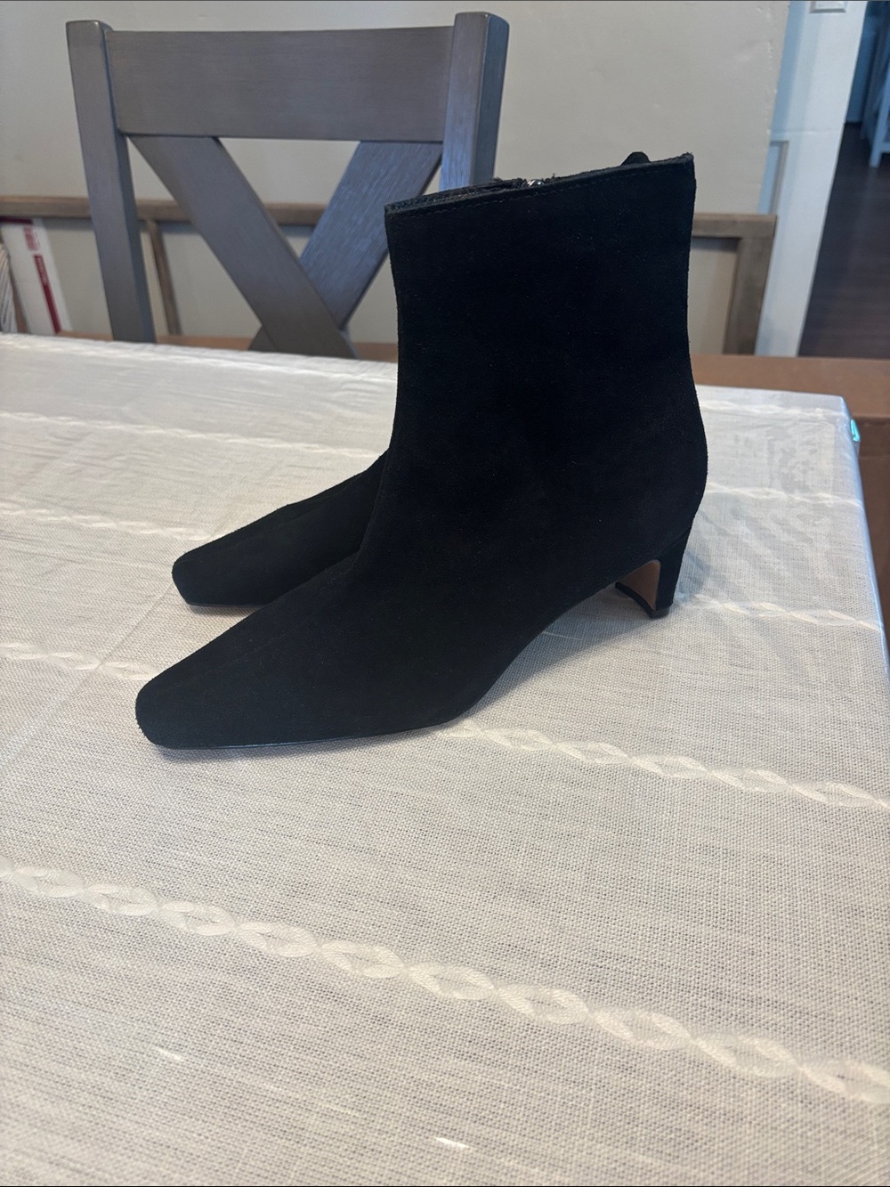 Splendid Black Suede Pointed Toe Ankle Booties